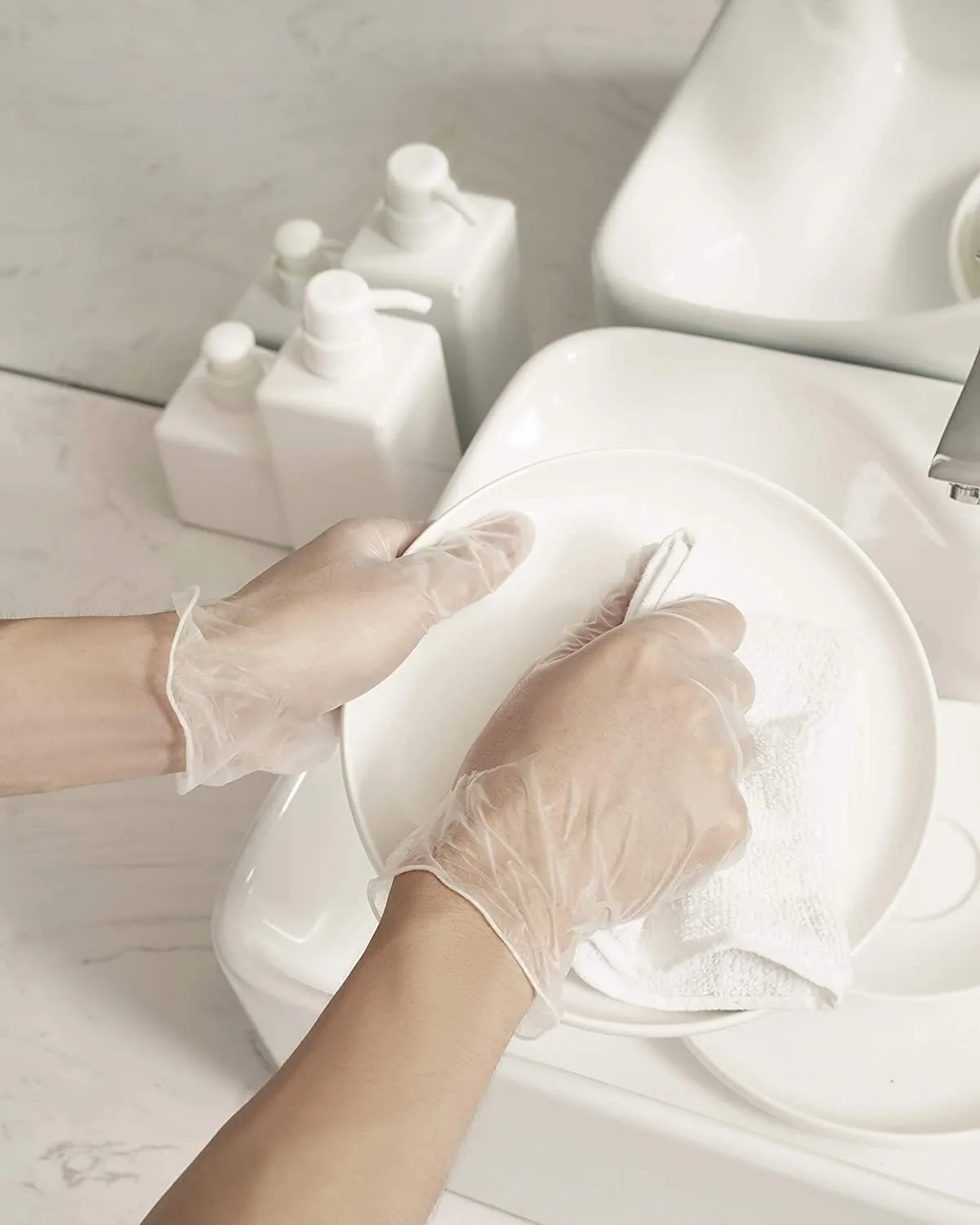 100pcs Vinyl Clear Powder-Free Disposable Gloves | Medium (1 Box)