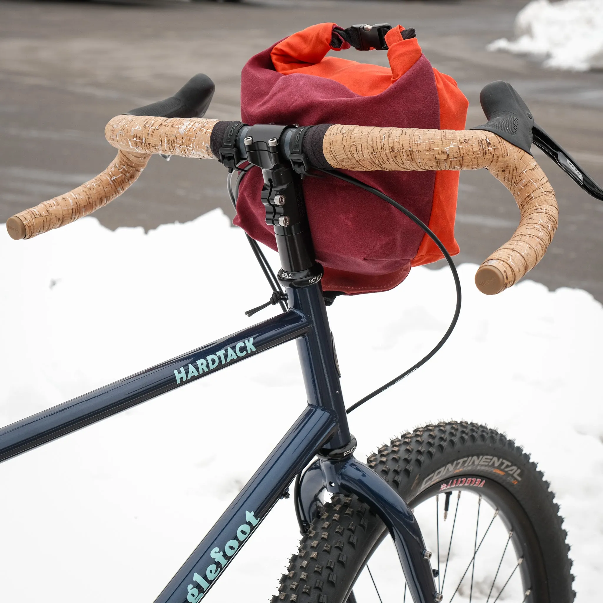 Fifth Season Canvas Bulldog Front Sack (Tan)