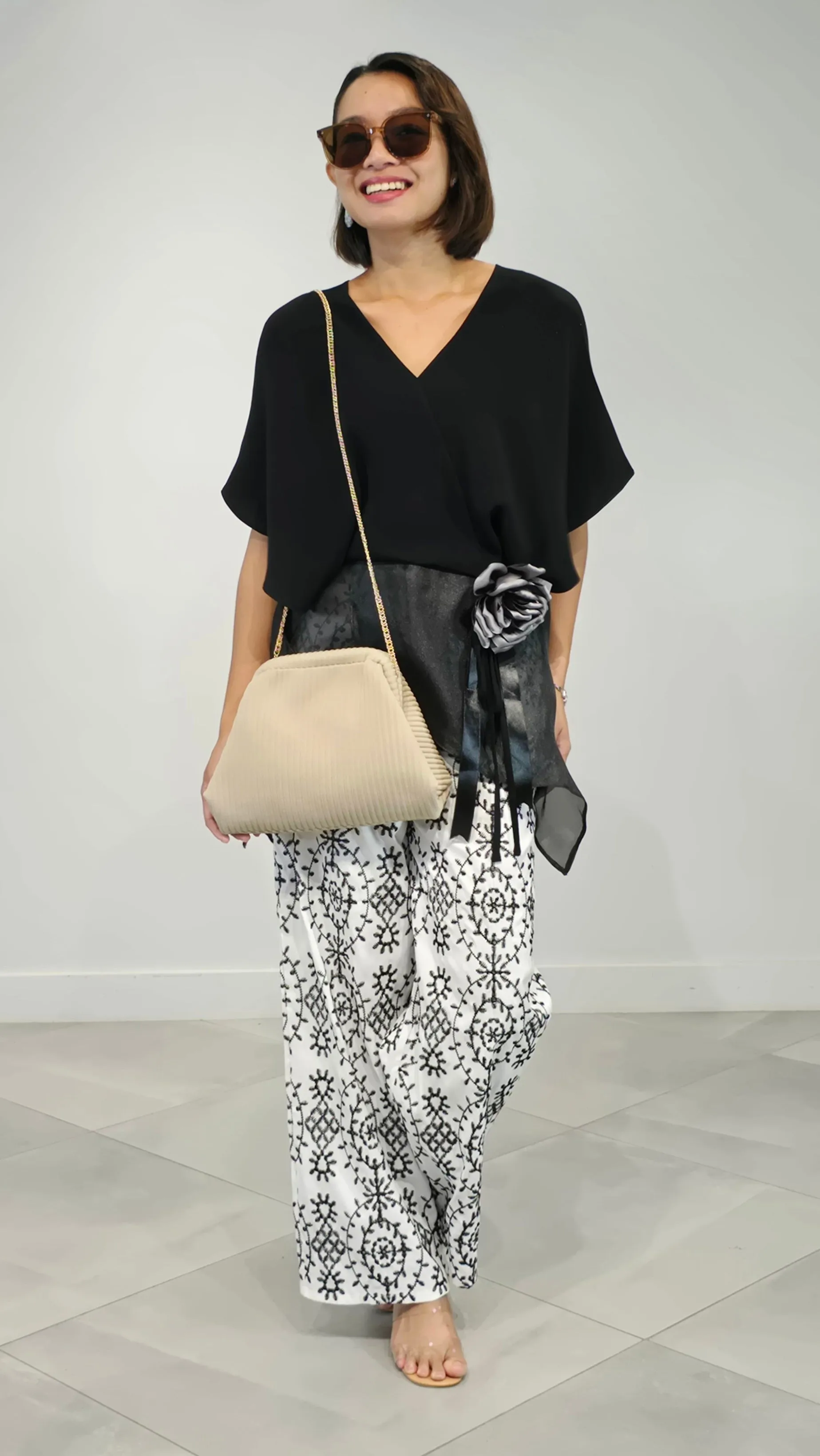 Giana Corduroy Clutch (with sling strap)